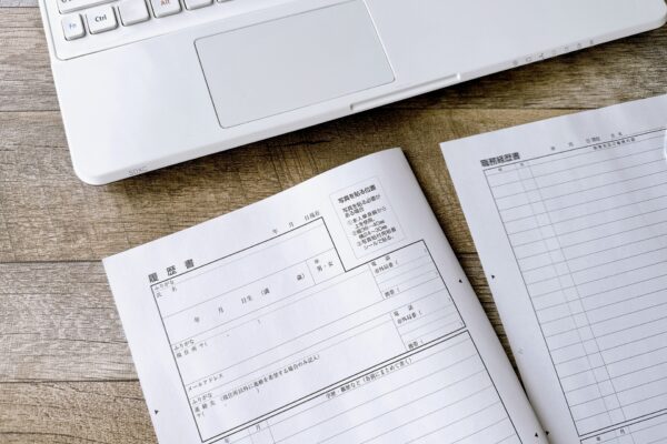 履歴書の空白期間、美容師はどう書けば採用される？